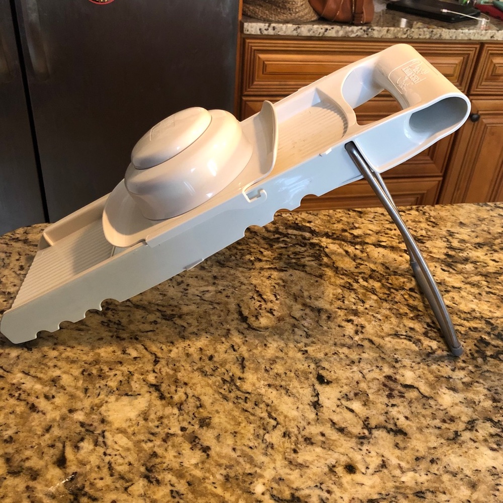 Pampered Chef mandoline